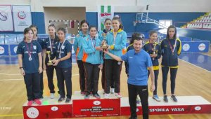 Kocasinan'ın Masa Tenisi Takımları, turnuvalara damga vurmaya devam ediyor