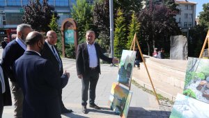 Ressam imamın sergisi Cami Ve Din Görevlileri Haftası'na renk kattı