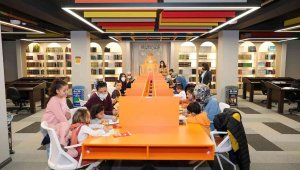 Talas Cumhuriyet Bayramını okuma etkinlikleriyle kutlamaya başladı