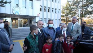 Vali Günaydın ve Başkan Büykkılıç'tan Pınarbaşı çıkarması