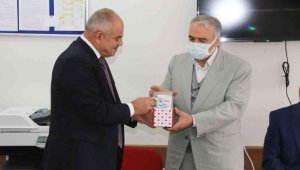 Başkan Öztürk Öğretmenler Gününü kutladı