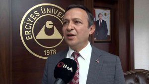 ERÜ Rektörü Çalış: "Turkovac'ın birkaç ay içerisinde acil kullanıma girmesini ümit ediyoruz"