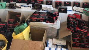 İş yerinde 12 bin 500 adet cinsel içerikli hap ele geçirildi