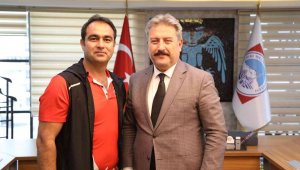 Melikgazi Belediyesi Spor Kulübü'nden milli başarı