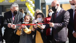 Öğrenciler projelerini Bilim Fuarı'nda sergiledi