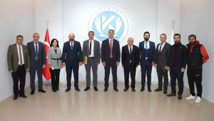 PTT Kayseri Başmüdürü, Bünyan MYO'da öğrencilerle bir araya geldi