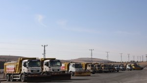 Başkan Çolakbayrakdar, "Yeter ki bereket yağsın, kar temizlemeye hazırız"