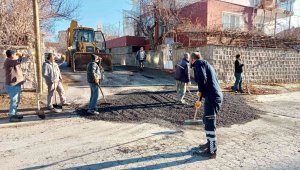 Bünyan'da yol bakım, onarım ve yenileme çalışmaları sürüyor