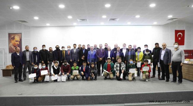 Develi'de Kur'an-ı Kerim güzel okuma yarışması düzenlendi