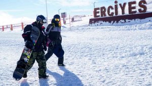 Erciyes'te kayak sezonu açıldı