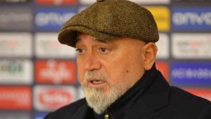 Hikmet Karaman: "Yukarıları hedeflemek istiyorsak, nokta transferleri yapmak zorundayız"