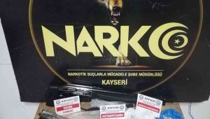Kayseri'de uyuşturucu operasyonu: 3 gözaltı