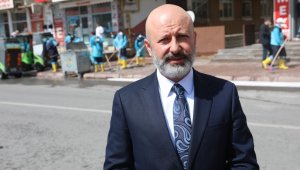 Kocasinan Belediyesi, topladığı çöpleri ekonomiye kazandırıyor