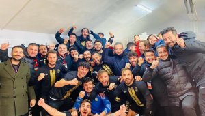 Talasgücü Belediyespor 3 puanla döndü