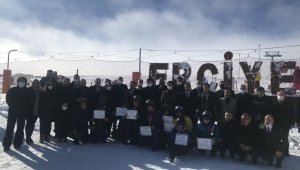 'Dorukta Bir Gençlik' projesinde kayak sertifikaları verildi