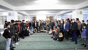 Başkan Cabbar, yılın son gününde gençlerle bir araya geldi