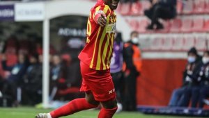 Kayserisporlu Thiam'ın takımı çeyrek finale yükseldi