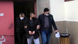 Mahkeme çıkışı bir kişiyi öldüren şahıs adliyeye sevk edildi