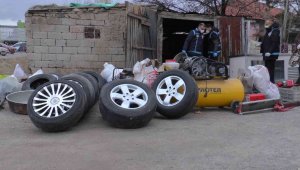 Oto aksesuarcısı değil, hırsızların evi