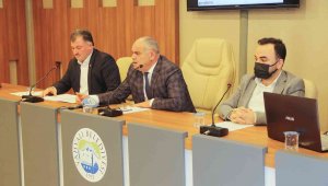 Yahyalı Belediyesi'nde 2022'nin ilk meclisi yapıldı