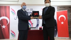 Başkan Çolakbayrakdar: "Geleceğimiz ve istikbalimiz olan evlatlarımız gözbebeğimiz"