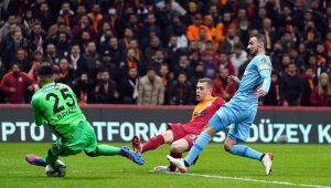 Bilal Bayazit, ligde ilk kez forma giydi