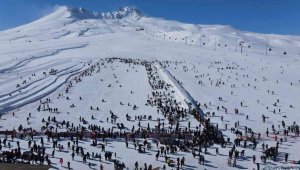 Erciyes sömestirde 350 bin misafir ağırladı