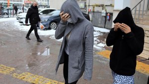 Ev ve iş yerlerinden hırsızlık yapan kadın hırsızlıklar tutuklandı