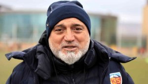 Hikmet Karaman: "Trabzon'da en iyi futbolumuzu oynayıp, güzel skorla Kayseri'ye dönmek istiyoruz"