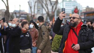 Komedi filmi değil, intihar girişimi