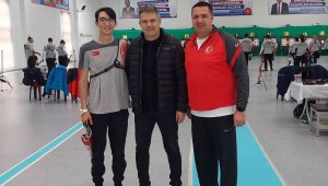 Mutlu Önal'dan milli takıma ziyaret