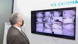 Talas'ta kar temizleme çalışmaları sürüyor