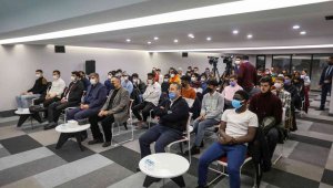 Talas'ta "Gençlerle Kitap Sohbetleri"nin üçüncüsü gerçekleşti