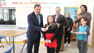 Ali İhsan Kabakcı öğrencilerle buluştu