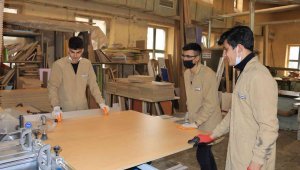 Fabrika değil, meslek lisesi