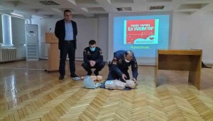 Jandarma trafik ve asayiş timlerine ilk yardım eğitimi