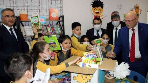 Kayseri'de kütüphanesiz okul yok