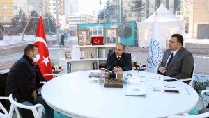 Mart soğuğuna rağmen 'Şeffaf Oda'