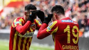 Onur Bulut 8. asistini yaptı