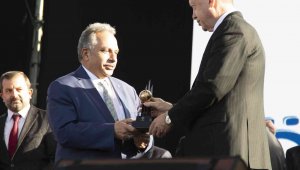 Talas Belediyesi'ne ödül yağmuru