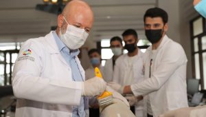 Başkan Çolakbayrakdar: "Ülkenin geleceği olan gençlerin destekçisiyiz"