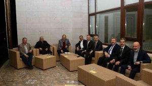 Büyükkılıç ve başkanlardan Özhaseki'ye brifing