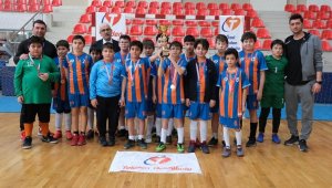 Kayseri okul sporları futsal müsabakaları tamamlandı