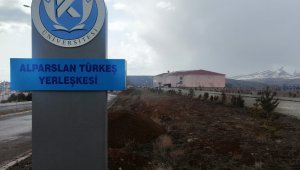 Kayseri Üniversitesi Pınarbaşı Yerleşkesine Alparslan Türkeş İsmi Verildi