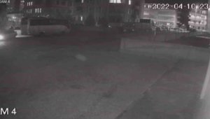 Kayseri'de şok eden hırsızlık: Çekerek otomobil çaldılar