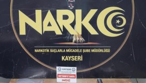 Kayseri'de uyuşturucu operasyonu: 2 gözaltı
