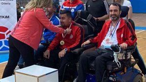 Kayserili Boccia sporcuları Kocaeli'nden madalya ile döndü