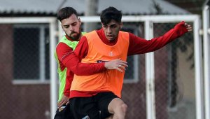 Kayserispor Antalya'ya bileniyor