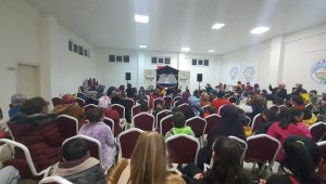 Talas'ta çocuklara 'kukla' ile Ramazan eğlencesi