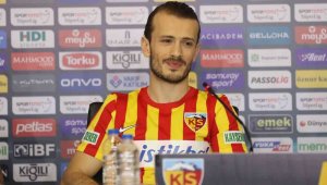 Abdulkadir Parmak: "Çocukluk hayalim gerçekleşti"